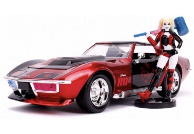 Batman - Chevrolet Corvette + Harley Quinn