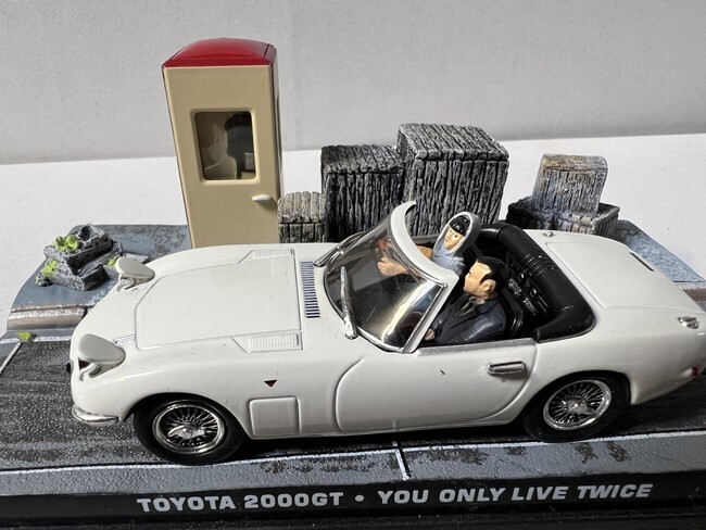 James Bond - Toyota 2000GT