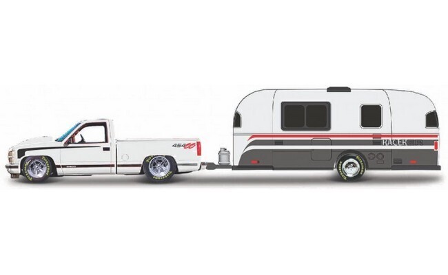 Chevrolet 454 SS met caravan