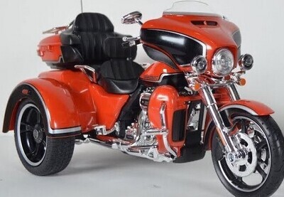 Harley-Davidson CVO TRI-GLIDE Ultra