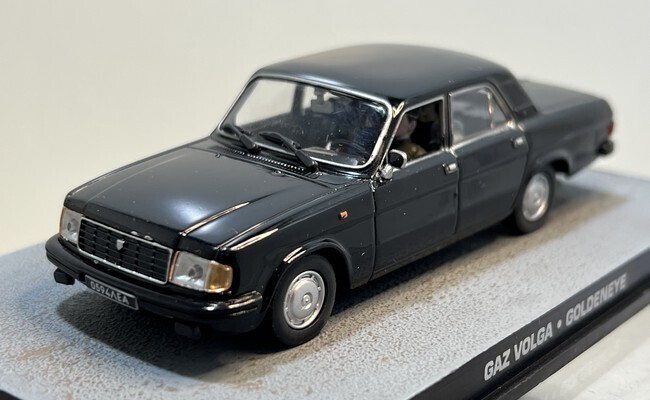 James Bond - Gaz Volga
