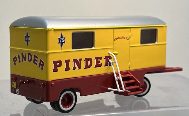 Circus Pinder - Aanhangwagen nr 75