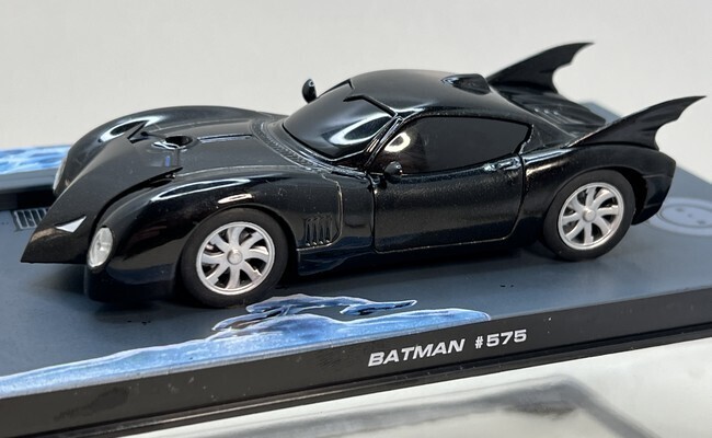 Batman - batmobile 575