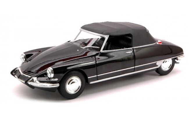 Citroën DS 19 Cabriolet met gesloten dak