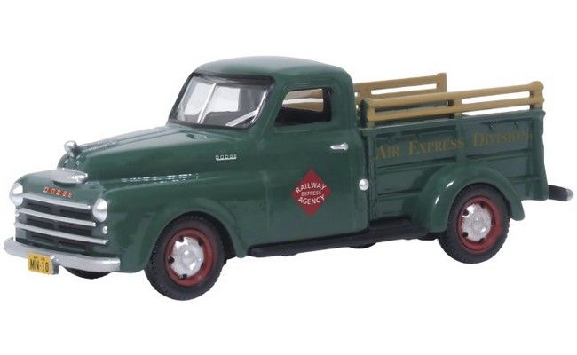 Dodge B-1B Pickup