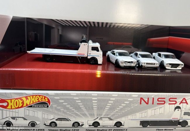 Nissan- hotwheels ( invoer)