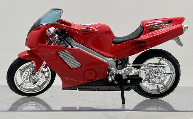 Honda NR 750
