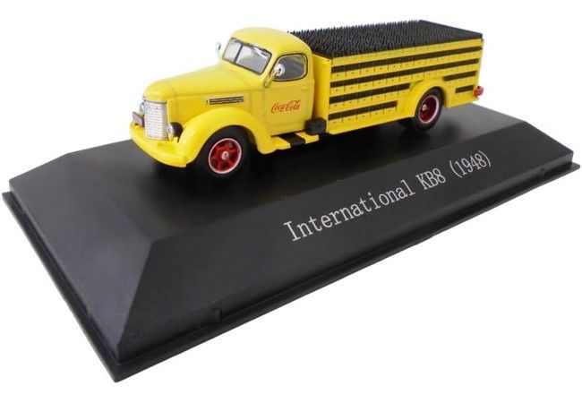 International KB8 - Coca Cola