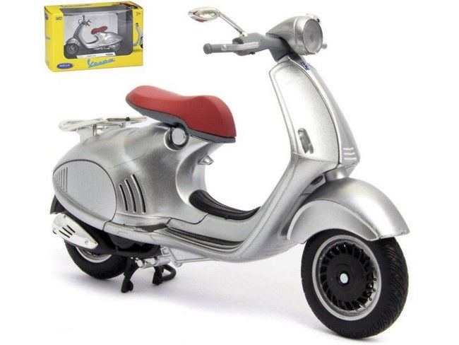 Vespa 946