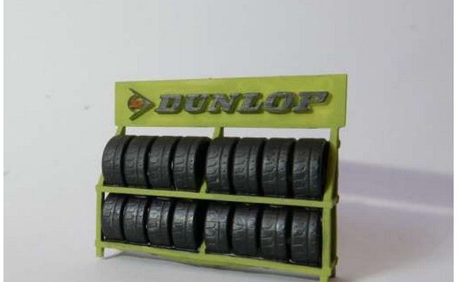 Rek met Dunlop Banden
