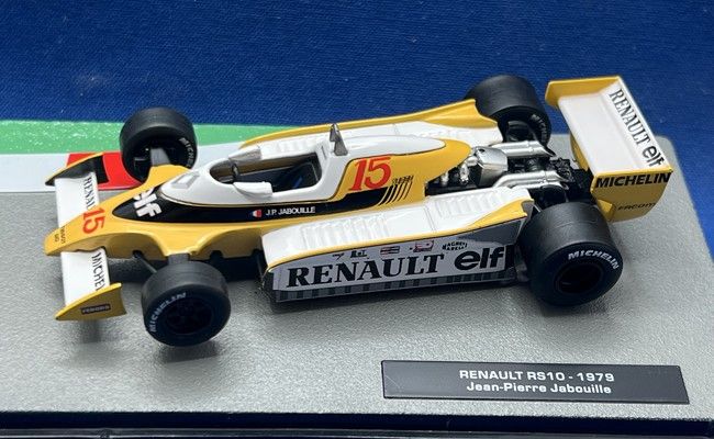 Renault RS10 - #15 Jabouille