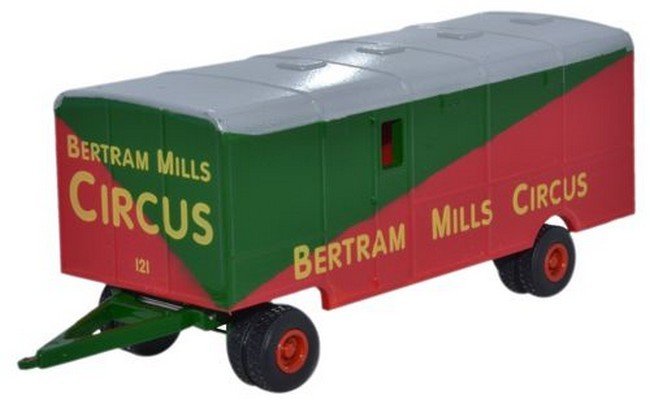 Circus Bertram Mills - Showmans Trailer