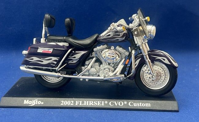 Harley-Davidson  FLHRSEI CVO Custom
