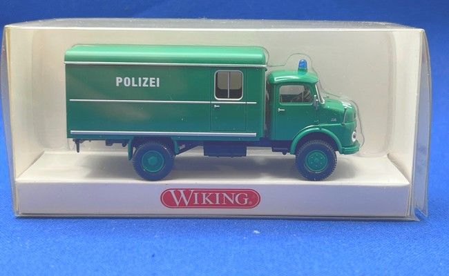 Mercedes Benz L 710 - Polizei Koffer LKW