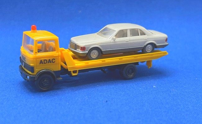Mercedes Benz Abschleppwagen ADAC + Mercedes 500 SE
