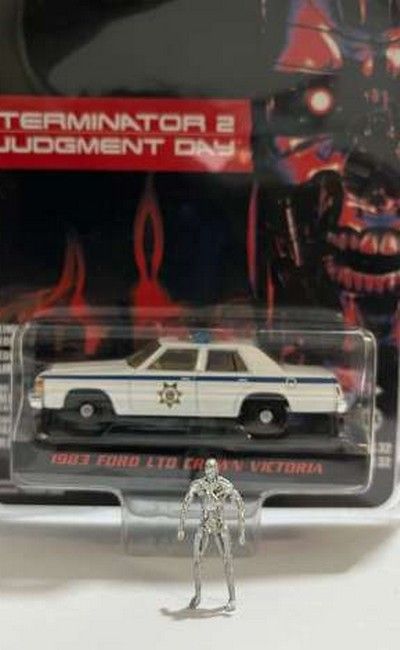 Terminator 2   T800-C (wagen niet inbegrepen)