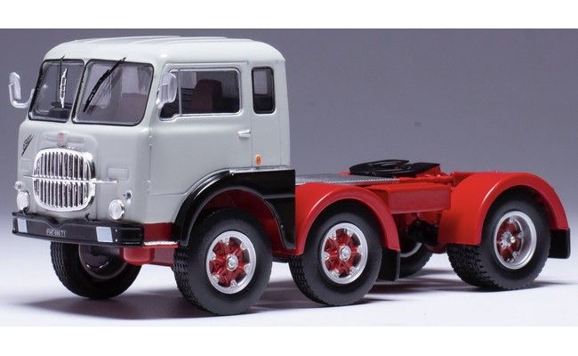 Fiat 690 T1
