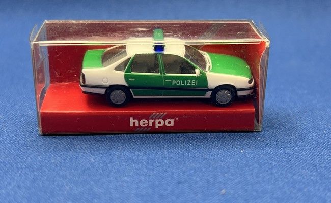 Opel Vectra GL - polizei
