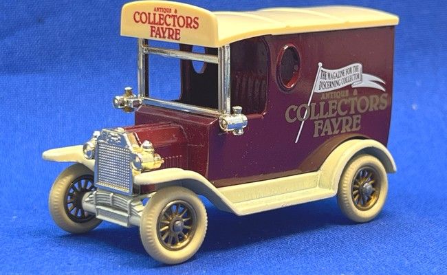 Ford T VAN - Antique &amp; Collectors Fayre
