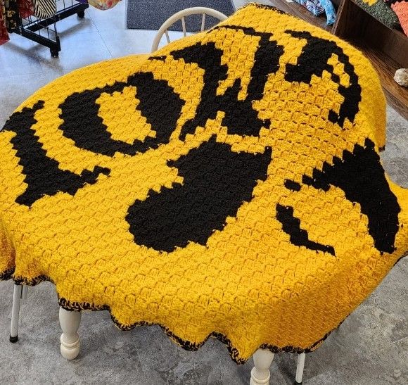 Jess Bertram afghan