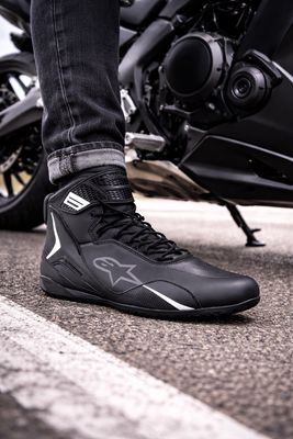 SCARPE