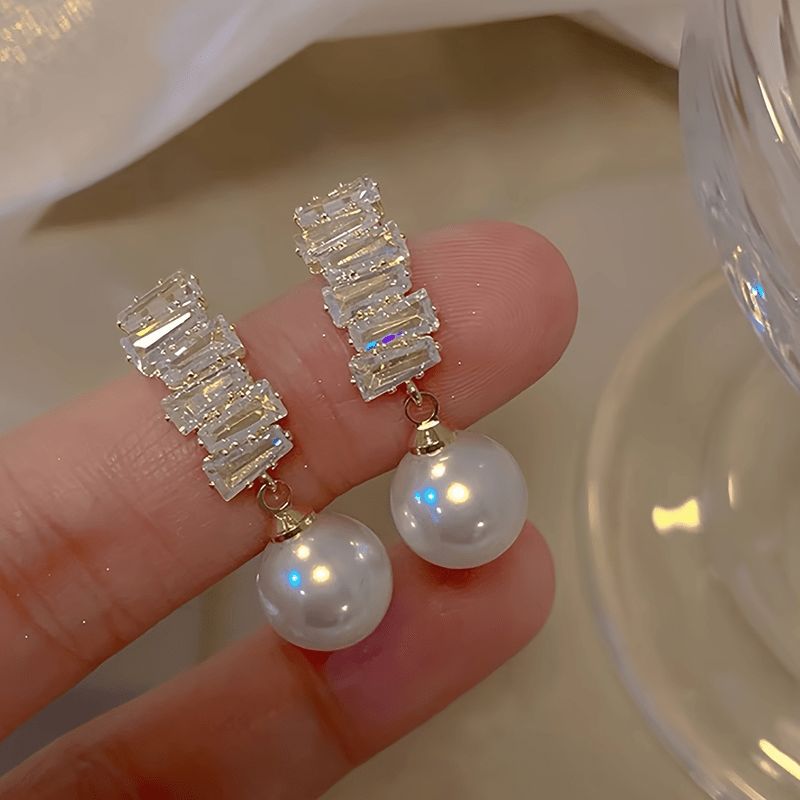 Elegant Luxury Drop Earrings