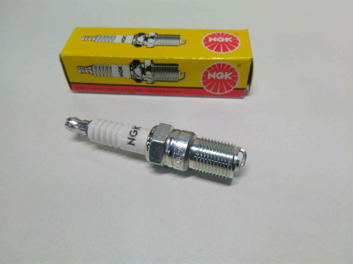 Spark Plug NGK B6 EFS Visa