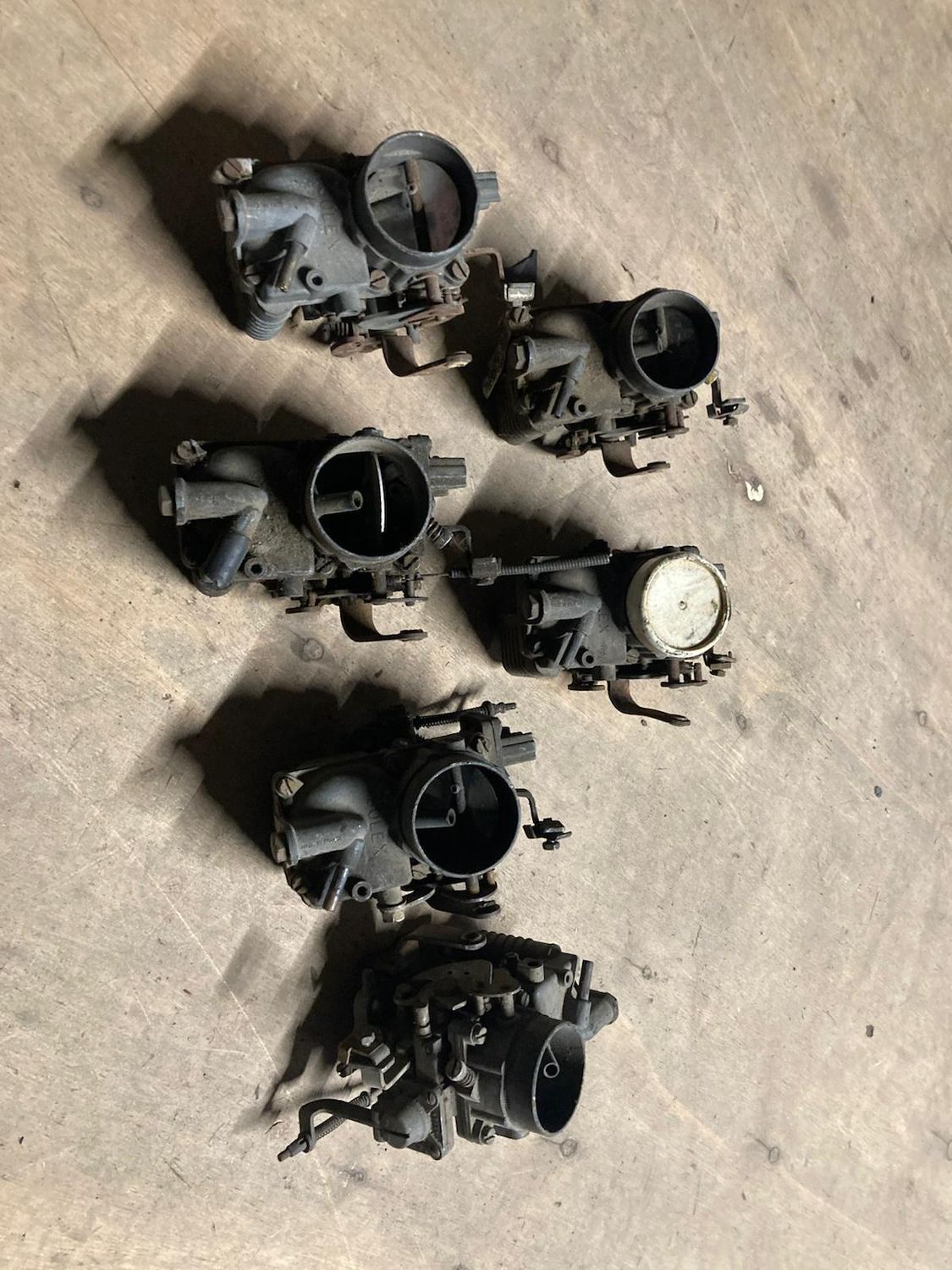carburetor per 6 pieces