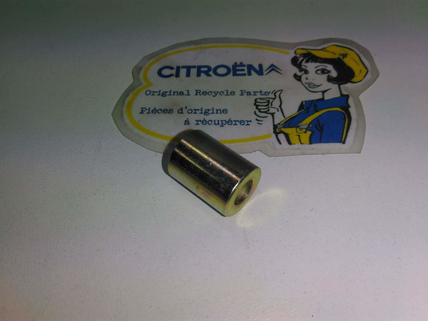 Spacer for oil cooler.