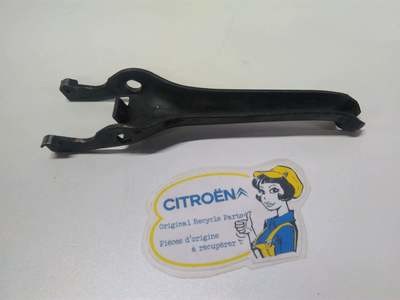 Clutch fork 2CV6