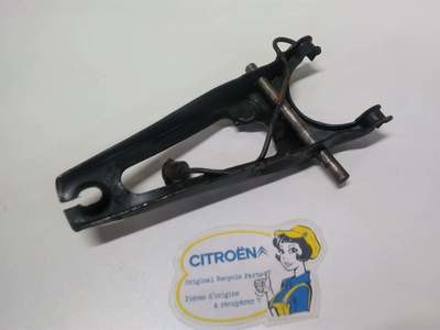 Clutch fork