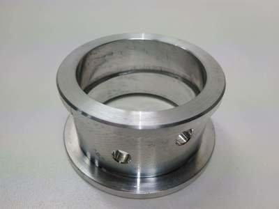 Crankshaft bearing M4 excess