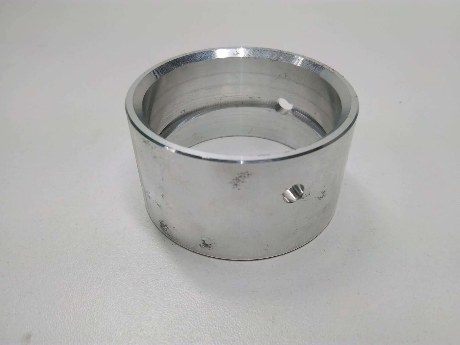 Rear bearing crankshaft M4 excess