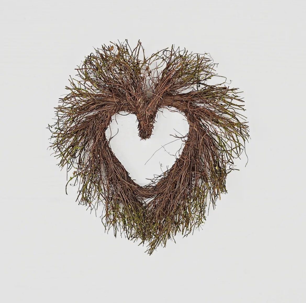 Mossy Twig Heart (12")