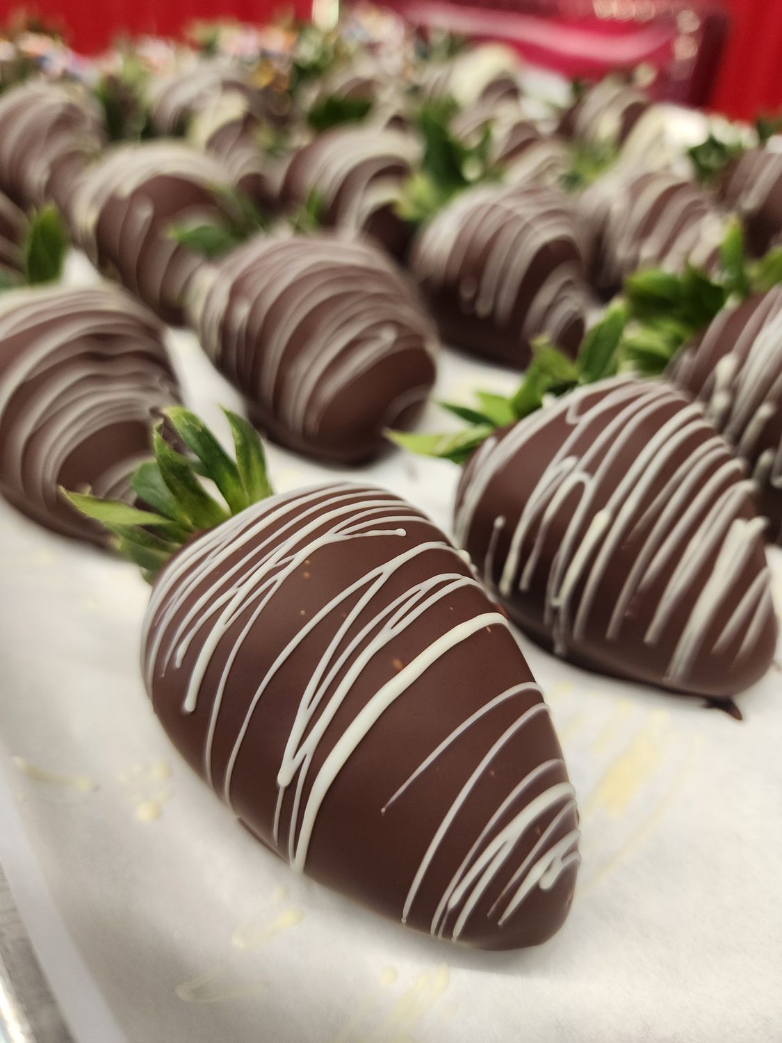 CBAD - Dark Chocolate Dipped Strawberries -One Dozen(12) for $31.00   This order requires you to pick up at The Carlsbad Strawberry Shack. On Feb. 14th, 2025 VALENTINE&#39;S DAY!