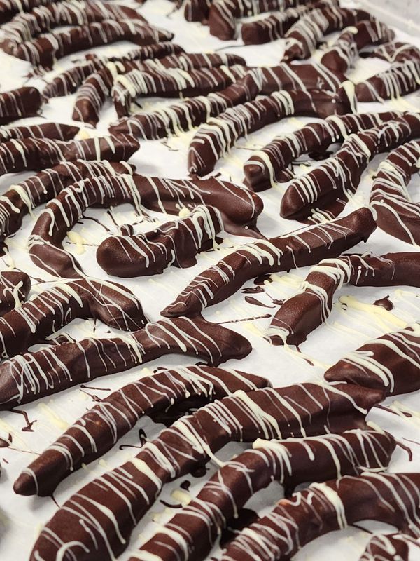 CBAD DARK CHOCOLATE DIPPED GLAZED ORANGE PEELS - $5.00 ***This order requires you to pick up at The Carlsbad Strawberry Shack.***On Feb. 14th, 2025 VALENTINE'S DAY! CBAD DARK CHOCOLATE DIPPED GLAZED ORANGE PEELS - $5.00 ***This order requires you to pick up at The Carlsbad Strawberry Shack.***On Feb. 14th, 2025 VALENTINE'S DAY!