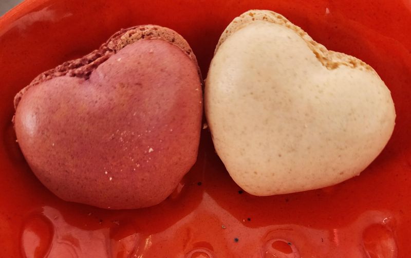 CBAD - MACARONS STRAWBERRY CREME AND FRNCH VANILLA - 2 FOR $5.00 ***This order requires you to pick up at The Carlsbad Strawberry Shack.***On Feb. 14th, 2025 VALENTINE&#39;S DAY!