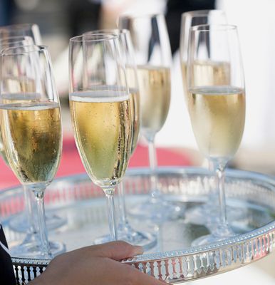 WINE &amp; CHAMPAGNE