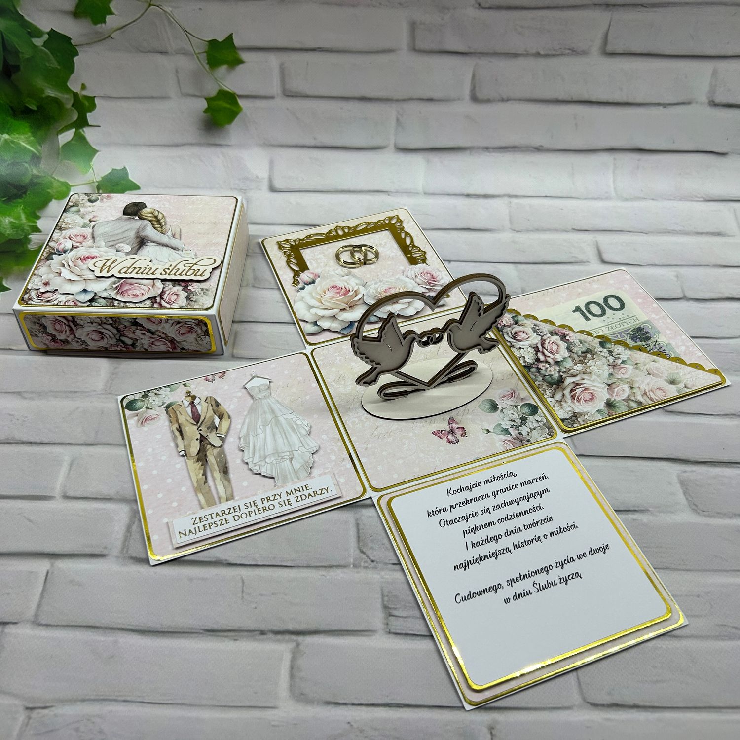 Exploding box ślubny – elegancka pamiątka ze złotem