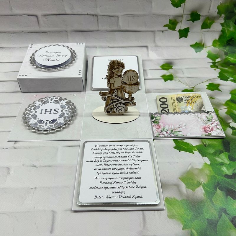Exploding box komunijny z kielichem dla dziewczynki – personalizowana pamiątka