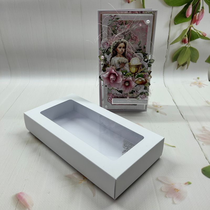 Kartka komunijna DL w pudełku - piękna pamiątka z shakerem