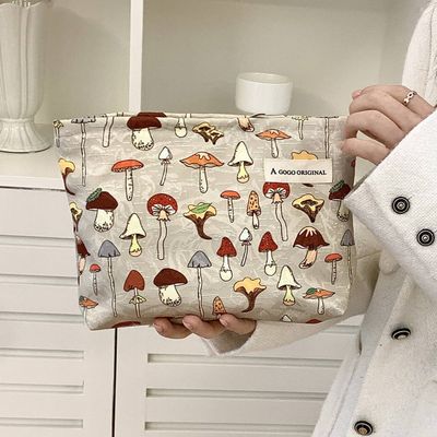 Mushroom Makeup Pouch