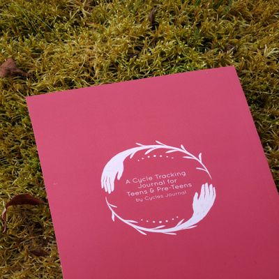 My Moon Cycles Journal: Youth Edition for Teens &amp; Pre-Teens