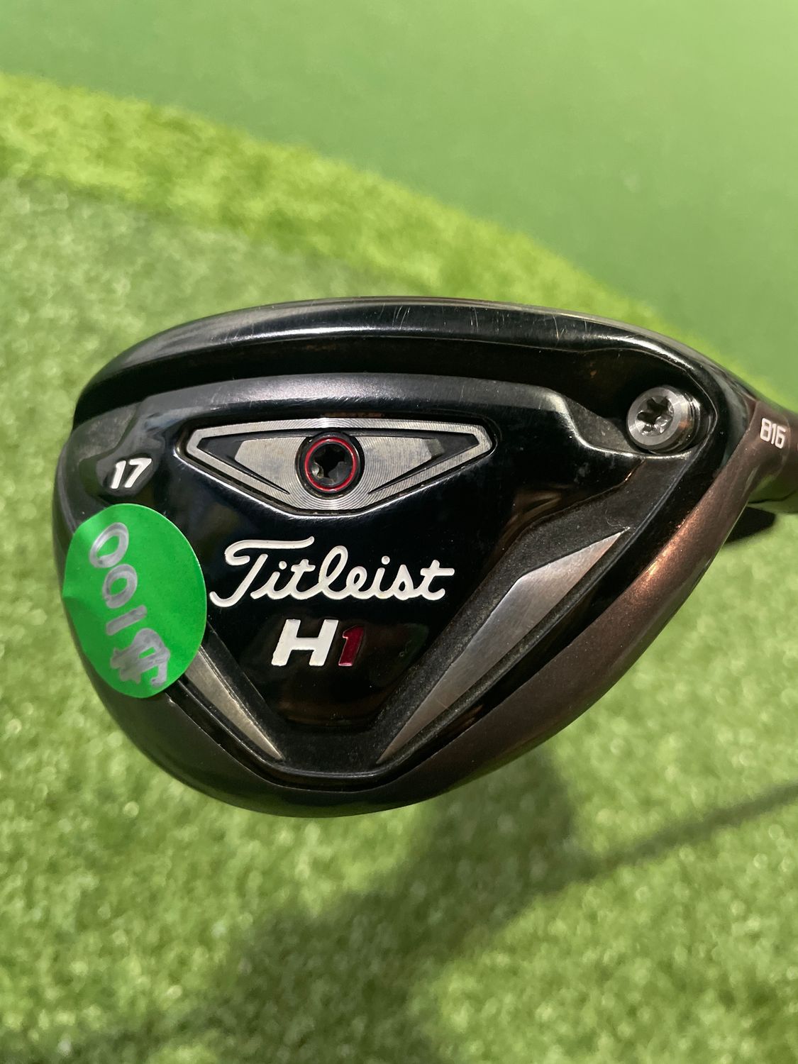USED Titleist H1 816 - Hybrid 17 - Graphite Regular Shaft