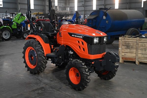 Avenger 26 HST on Agricultural Tyres