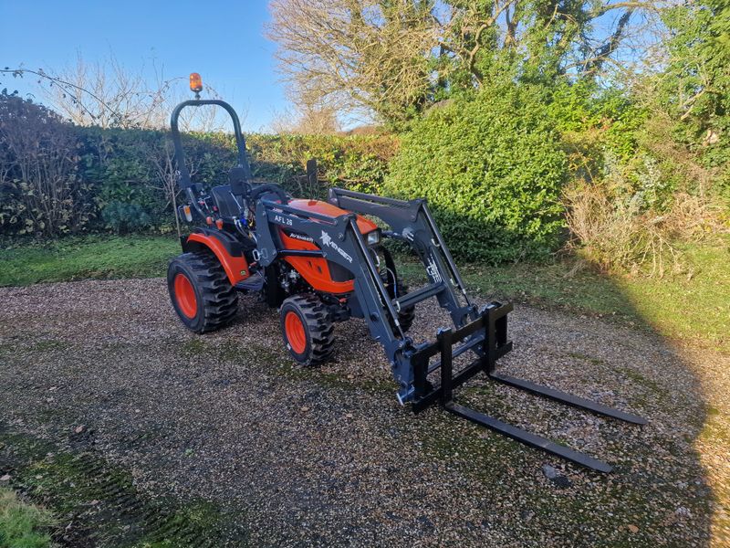 AFL-26L Level lift loader to suit Avenger 26M/H