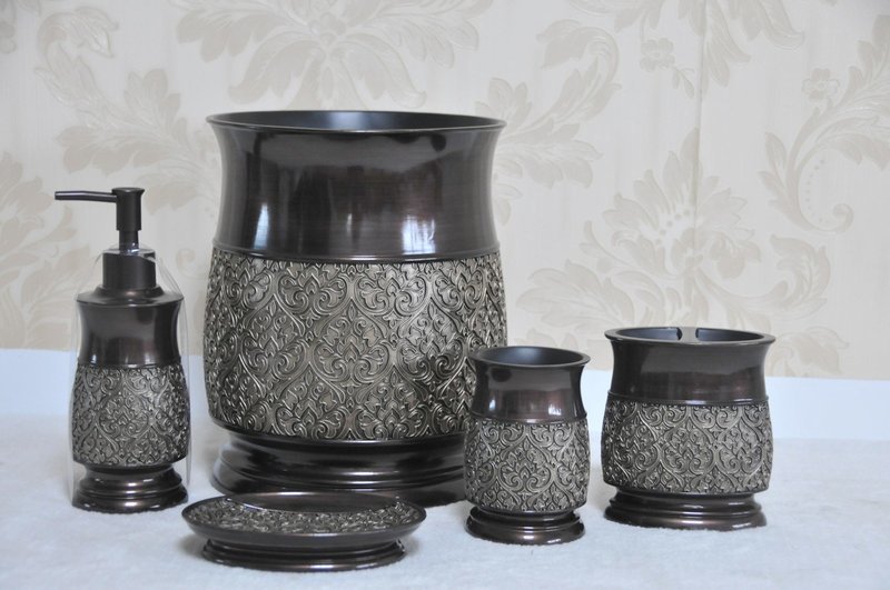 5pcs Orb Silver and Bronze Bath Accessory set