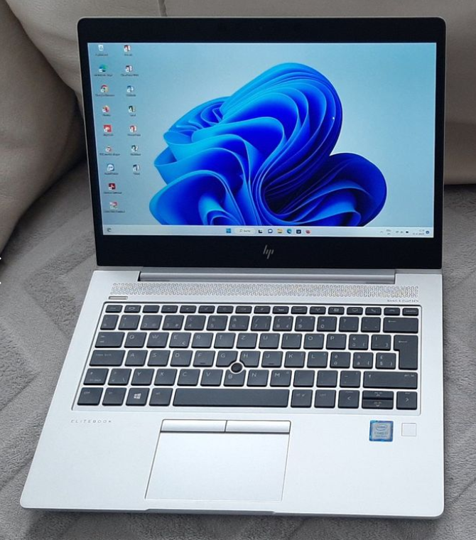 HP EliteBook 830 G6 i7 8th Gen , SSD 256GB, 16 GB RAM  Windows 11 Refurbished (Touch Screen)