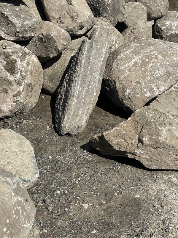 Boulders (per ton)