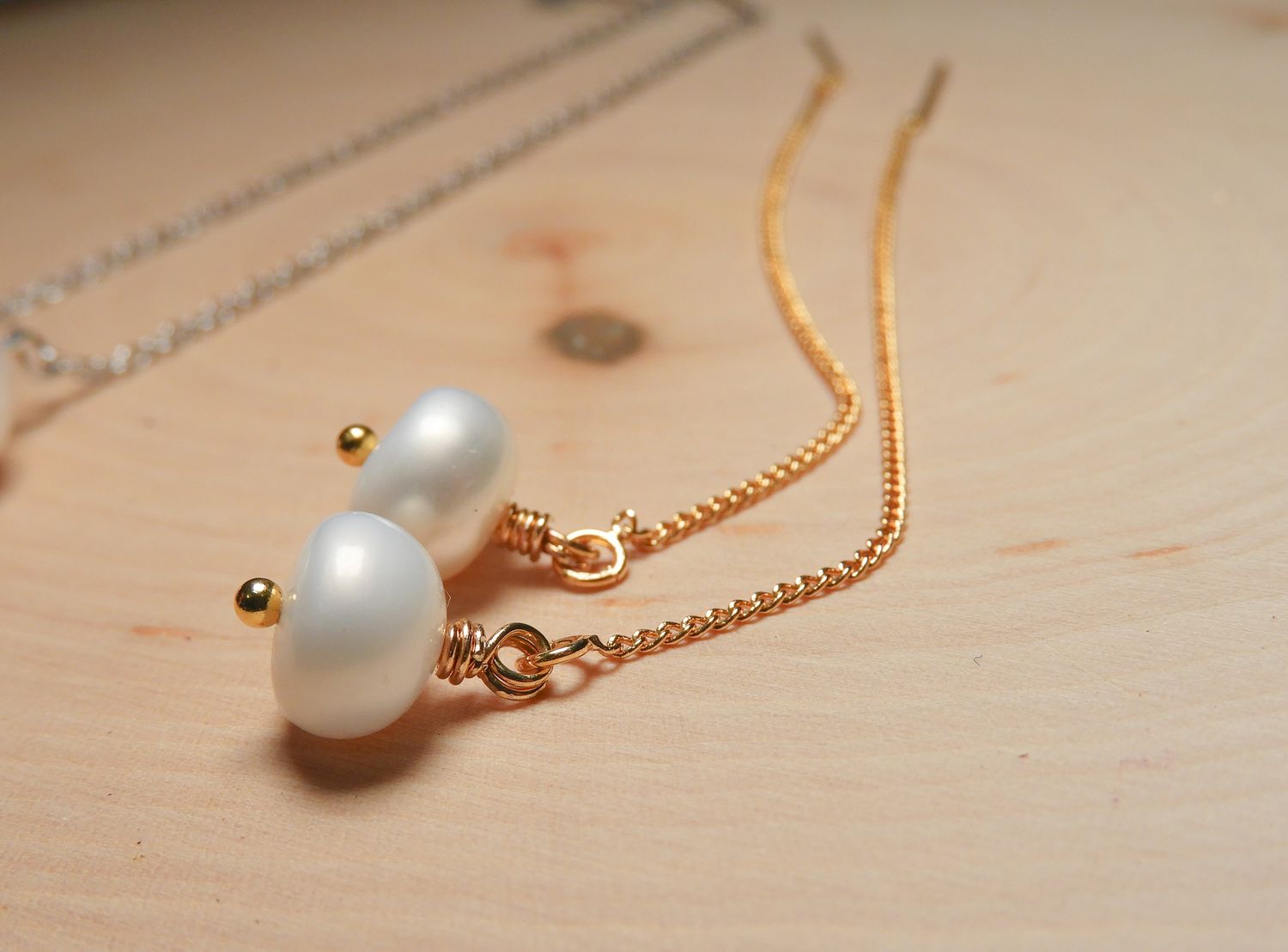 MINI PEARL DROP EARRINGS